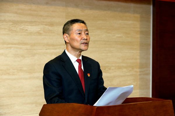 豪门国际官网集团一届一次全委会选举出新一届辅导集体 斯泽夫当选豪门国际官网党委书记