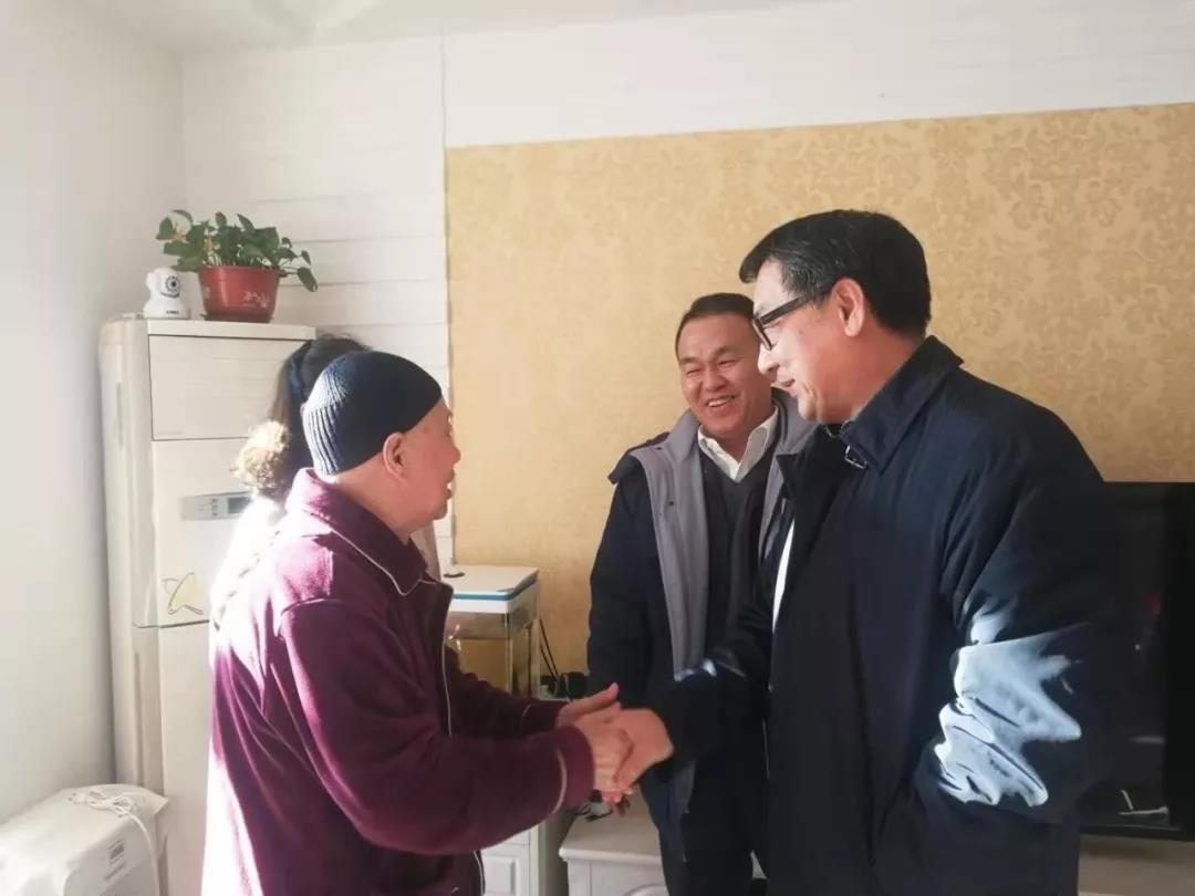 07F76FA1C1AEDF32849F9292F22_7AD51F8B_F363.jpg?e= 权门国际官网-相信品牌力量